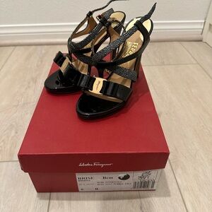 Salvatore Ferragamo Black Heel Brise Nero Patent